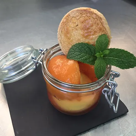 Restaurant Baryton 호텔 Saint-Marcel (Eure)